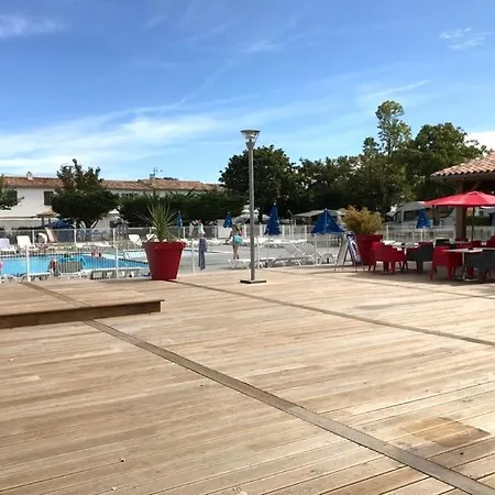 Campsite Camping Le Bel Air *** - Maeva Camping La Flotte